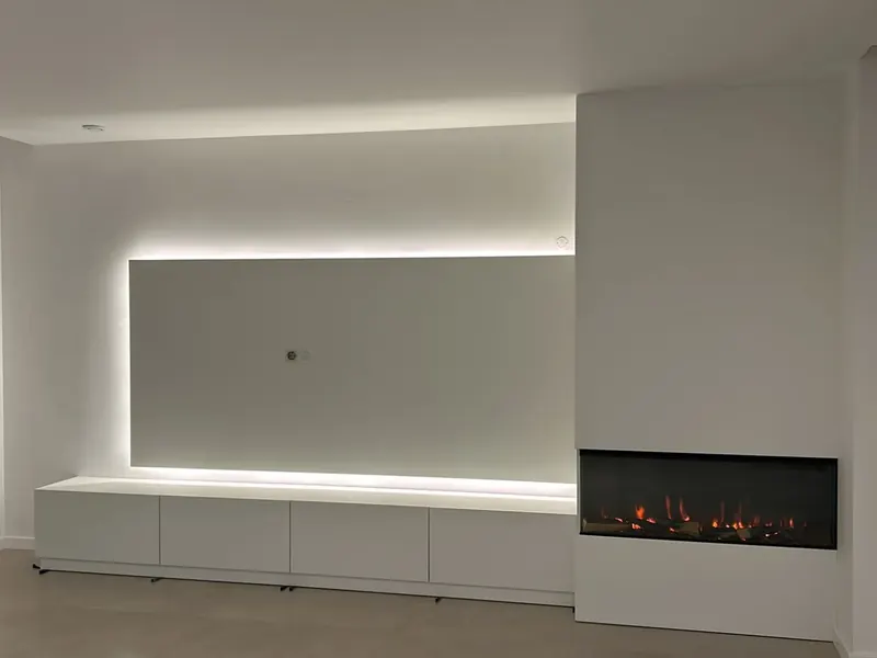 Móvel de sala por medida com iluminação integrada